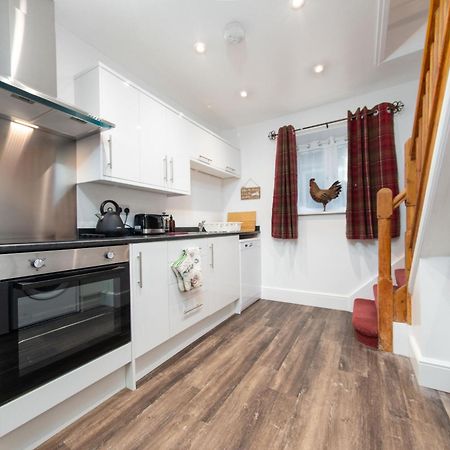 Victoria Cottage Уитби Экстерьер фото