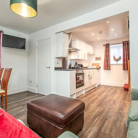 Victoria Cottage Уитби Экстерьер фото