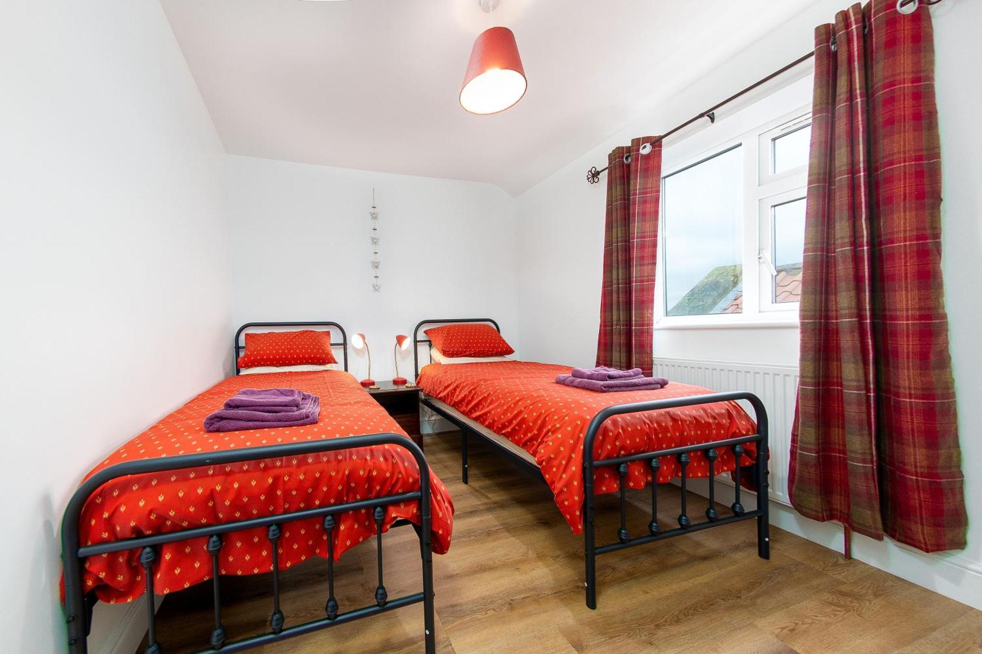 Victoria Cottage Уитби Экстерьер фото